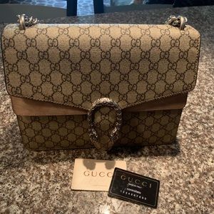 Medium Dionysus GG Supreme Shoulder Bag